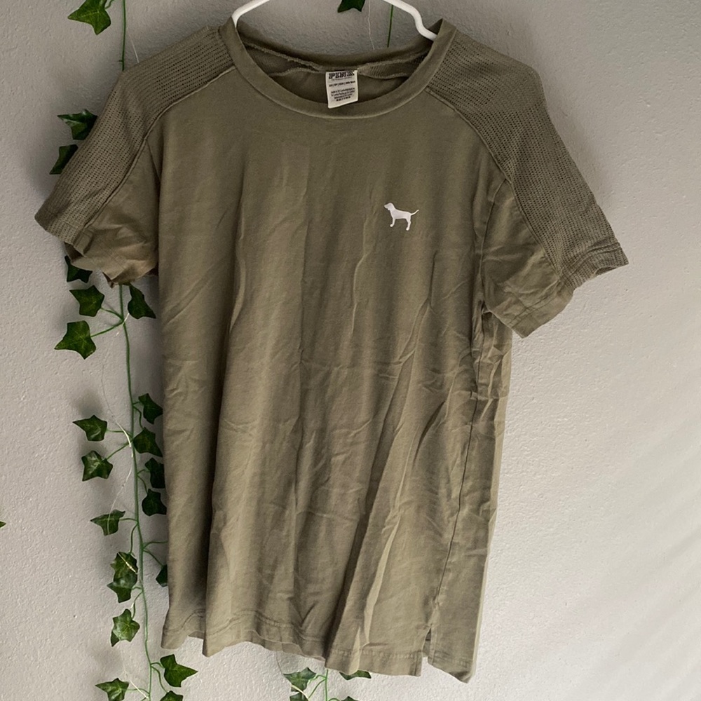 green victoria secret’s PINK t-shirt. adult xs